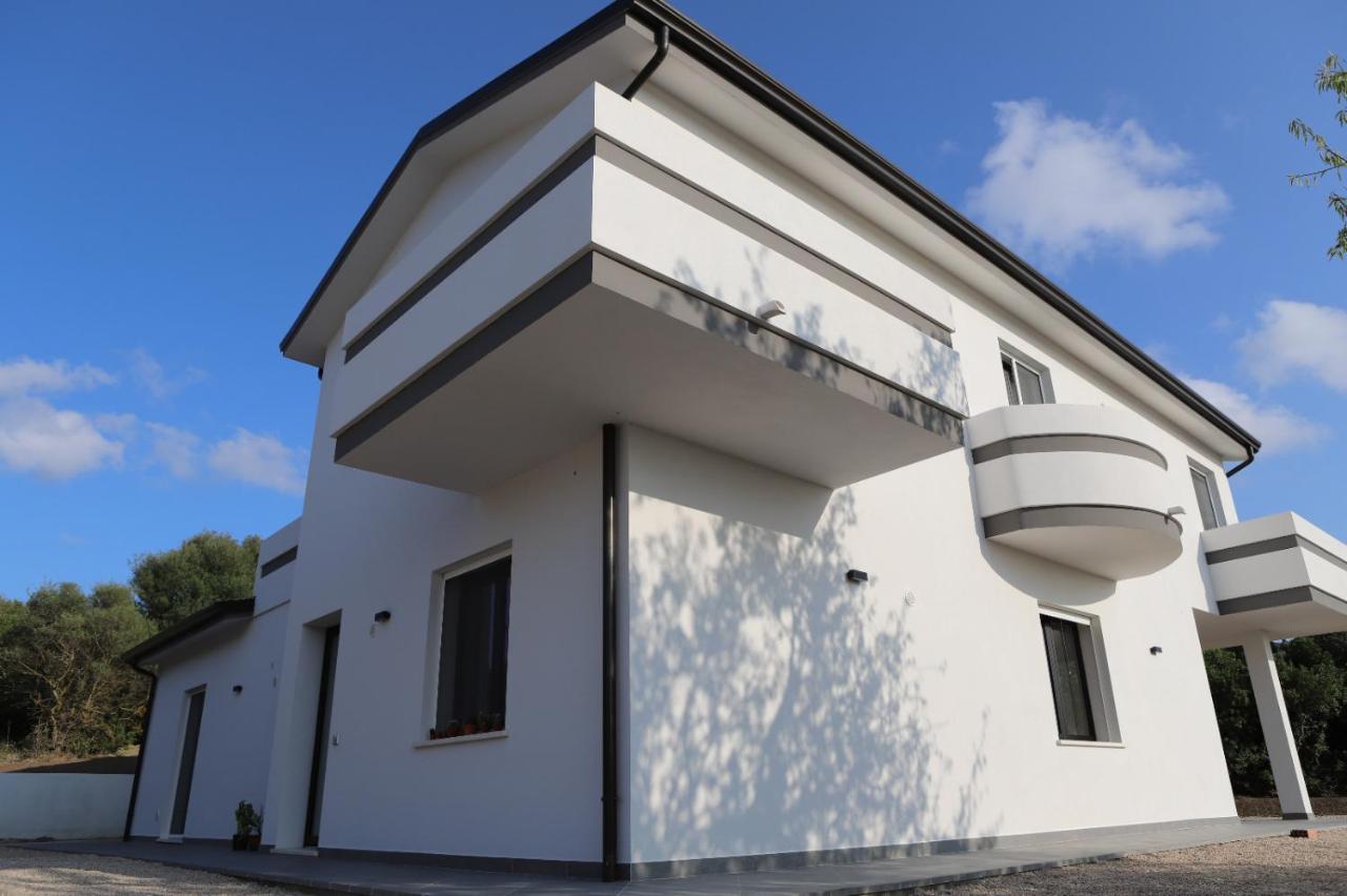 B&B Juniperus Сант'Анна-Аррезі Екстер'єр фото